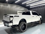 Used 2022 Ford F250 Lariat image 3