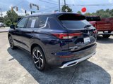 Used 2022 Mitsubishi Outlander SE image 5