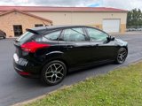 Used 2017 Ford Focus SEL w/ Cold Weather Package image 4