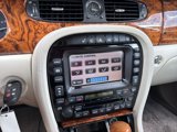 Used 2006 Jaguar XJ8 L image 4