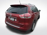 Used 2015 Nissan Rogue SV w/ SV Moonroof Package image 5