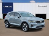New 2025 Volvo XC40 B5 Core w/ Protection Package Premier image 3