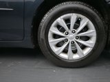 Used 2015 Toyota Camry LE image 2