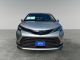 Used 2021 Toyota Sienna LE image 2
