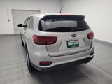 Used 2019 Kia Sorento LX image 6