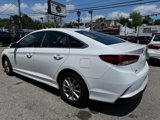 Used 2018 Hyundai Sonata SE image 3