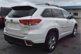 Used 2017 Toyota Highlander Limited image 6
