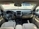 Used 2015 Kia Sorento LX image 5