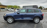 Used 2014 Volkswagen Touareg Sport image 2