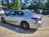 Used 2023 Toyota Camry SE image 3