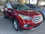 Used 2019 Ford Escape SE image 3
