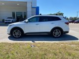 Used 2017 Hyundai Santa Fe Limited image 4