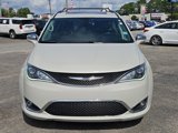 Used 2019 Chrysler Pacifica Limited image 2