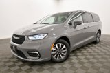 Used 2022 Chrysler Pacifica Touring-L image 2