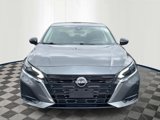 Used 2024 Nissan Altima 2.5 SV image 2