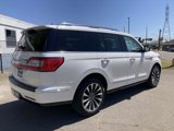 Used 2018 Lincoln Navigator Select image 3