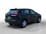 Used 2024 Toyota Corolla Cross L image 5
