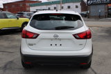 Used 2018 Nissan Rogue Sport S image 4