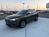 Used 2021 Jeep Cherokee Latitude Lux w/ Comfort/Convenience Group image 2