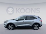 Used 2022 Ford Escape SEL image 2