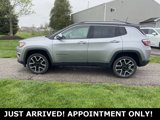 Used 2017 Jeep Compass Limited w/ Navigation Group image 2