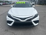 Used 2021 Toyota Camry SE image 2