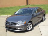 Used 2015 Volkswagen Passat 1.8T Limited Edition image 3