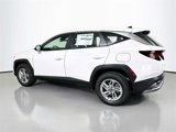 New 2025 Hyundai Tucson SE image 4