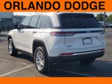 New 2025 Jeep Grand Cherokee Laredo image 4