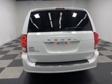 Used 2019 Dodge Grand Caravan SE w/ UConnect Hands-Free Group image 3