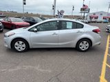 Used 2017 Kia Forte LX w/ LX Popular Package image 2