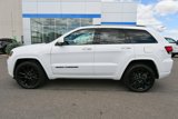 Used 2019 Jeep Grand Cherokee Altitude image 4