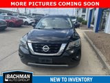 Used 2017 Nissan Pathfinder SV image 3