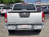 Used 2014 Nissan Frontier PRO-4X image 5