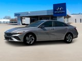 New 2025 Hyundai Elantra Sport image 2