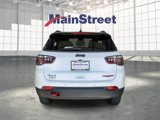 Used 2022 Jeep Compass Trailhawk w/ Trailhawk Convenience Group image 4