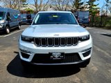Used 2022 Jeep Grand Cherokee Limited 4xe image 2