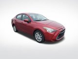 Used 2017 Toyota Yaris iA image 3