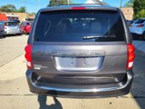 Used 2017 Dodge Grand Caravan SXT image 5