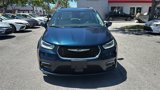 Used 2021 Chrysler Pacifica Touring-L image 2
