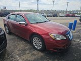 Used 2013 Chrysler 200 Limited image 2