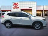 Used 2016 Nissan Rogue S w/ Appearance Package image 4