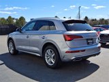 Certified 2022 Audi Q5 2.0T Premium w/ Convenience Package image 4