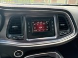 Used 2016 Dodge Challenger SXT image 2
