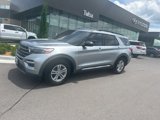 Used 2020 Ford Explorer XLT w/ Equipment Group 202A image 2