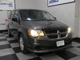 Used 2017 Dodge Grand Caravan SE image 5