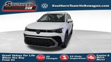 New 2025 Volkswagen Taos SE image 1