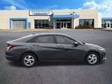 Used 2023 Hyundai Elantra SE w/ Cargo Package image 2