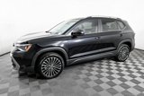 New 2025 Volkswagen Taos SE image 2