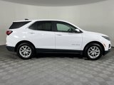 Used 2022 Chevrolet Equinox LT w/ Driver Convenience Package image 4
